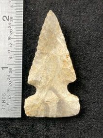 Side Notch Indian Artifact Arrowhead