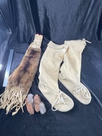 2 Beaded Moccasins and Leather Bag