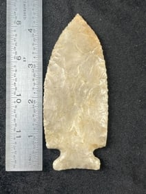 4 & 3/8" Benton Indian Artifact Arrowhead