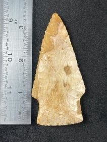 3 & 1/2" Scottsbluff Indian Artifact Arrowhead