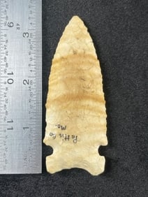 3 & 1/4" Graham Cave from Petis County, Missouri Indian Artifact Arrowhead