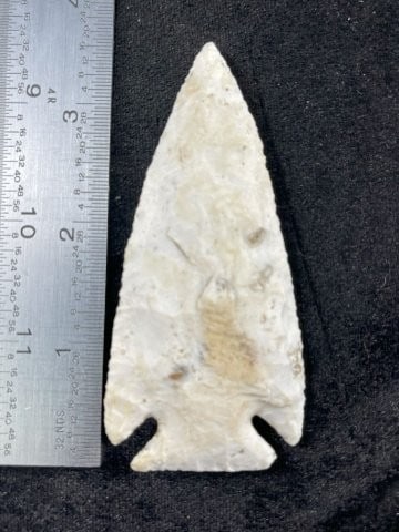 3 & 5/8" Apple Creek Indian Artifact Arrowhead (1 of 3)
