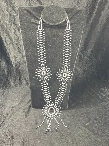 Trade Bead Necklace: KEY WORDS: INDIAN ARTIFACT ARTIFACTS ARROWHEAD ARROWHEADS NATIVE AMERICAN MISSISSIPPIAN QUAPAW CADDO POTTERY COINS MORGAN DOLLAR PEACE DOLLAR SILVER COINS Arkansas. Now taking in consignments for pre-