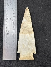 4 & 1/16" Scottsblff Indian Artifact Arrowhead