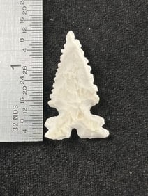 1 & 1/2" Cahokia Indian Artifact Arrowhead