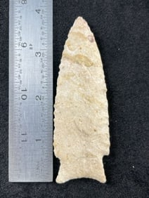 3 & 7/8" Holland Indian Artifact Arrowhead