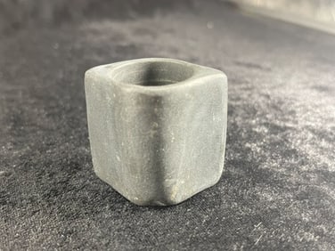 1 & 1/2" Bannerstone Indian Artifact Arrowhead