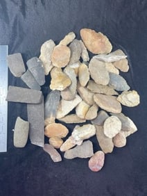 Large Group of Blades Indian Artifact Arrowhead