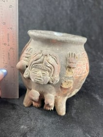 Pre- Columbian Pottery Vessel Indian Artifact Arrowhead