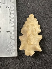 Arrow Point Indian Artifact Arrowhead