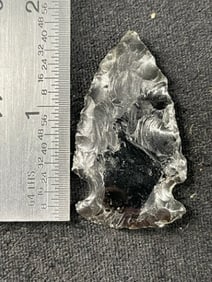 Obsidian Point Indian Artifact Arrowhead
