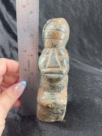 Pre-Columbian Stone Figurine Indian Artifact Arrowhead