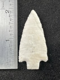 2" Arrow Point Indian Artifact Arrowhead