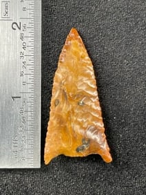 1 & 3/4" Arrow Point Indian Artifact Arrowhead