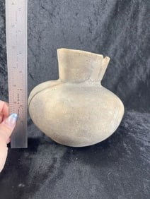 Mississippian Water Bottle with some repair Indian Artifact Arrowhead