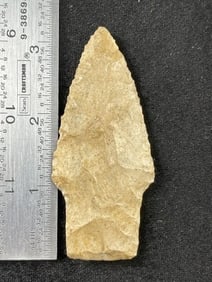 3 & 1/4" Scottsbluff Indian Artifact Arrowhead