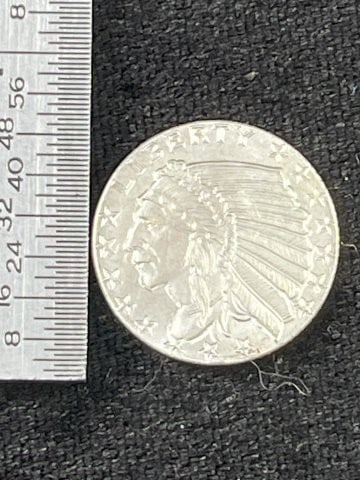 1/10 Ounce Silver Round Coin (1 of 2)