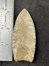 Agate Basin Indian Artifact Arrowhead