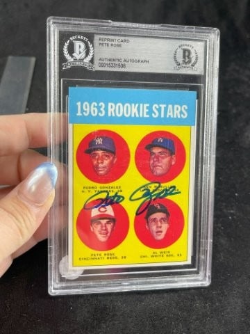 Pete Rose Hand Signed Authentic Autograph Re-Print Baseball Card (1 of 2)