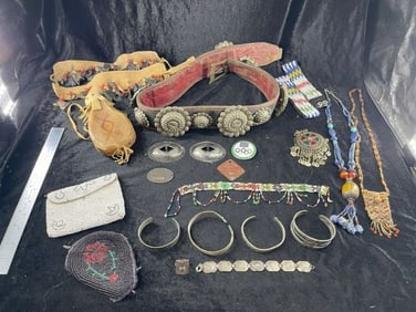 Large Group of Beaded Items, etc