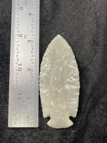 Agate Point Indian Artifact Arrowhead