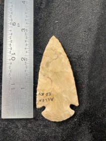 Dovetail Indian Artifact Arrowhead