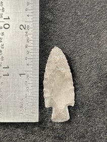 Arrow Point Indian Artifact Arrowhead
