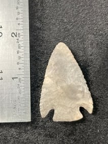 Arrow Point Indian Artifact Arrowhead