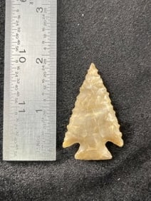 Arrow Point Indian Artifact Arrowhead