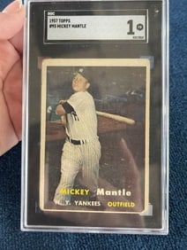 1957 Topps Mickey Mantle Baseball Card
