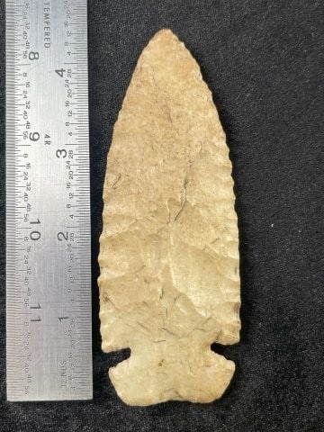 4 & 1/2" Dovetail Indian Artifact Arrowhead (1 of 3)