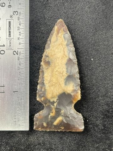 Side Notch Indian Artifact Arrowhead (1 of 4)