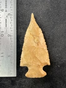 Apple Creek Indian Artifact Arrowhead
