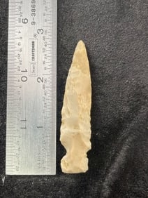 Side Notch Indian Artifact Arrowhead