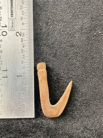 Bone Hook Indian Artifact Arrowhead