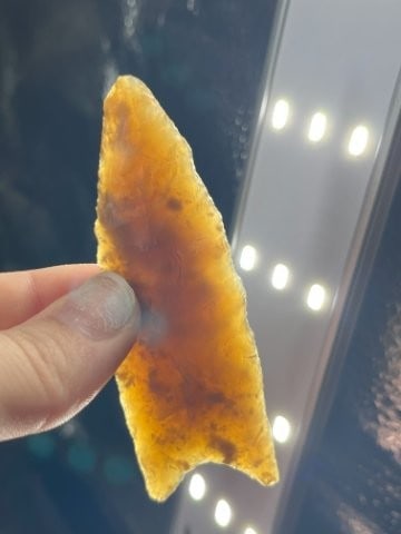 Knife River Flint Clovis Indian Artifact Arrowhead (1 of 4)