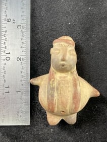 Pre-Columbian Small Figure Indian Artifact Arrowhead