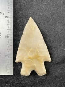 Montell from Kerr County, Texas ex - Conners Collection Indian Artifact Arrowhead