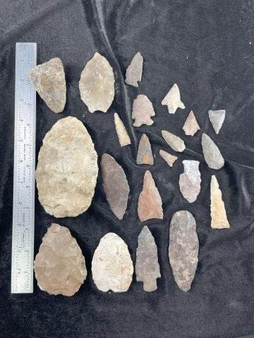 Group of Blades from Texas Indian Artifact Arrowhead (1 of 1)