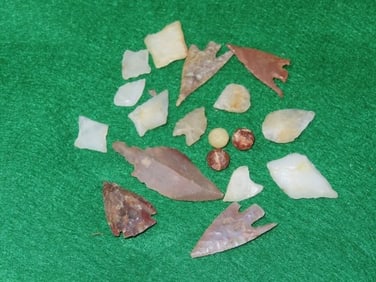 Lot of Neolithic Point from Sahara Desert Northern Africa Indian Artifact Arrowhead