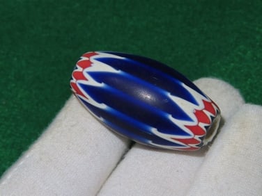 1 & 3/4" Chevron Bead Indian Artifact Arrowhead