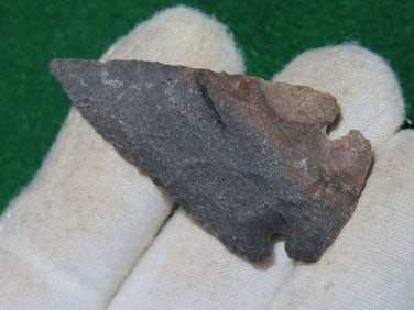 2 & 1/8" Dovetail Indian Artifact Arrowhead
