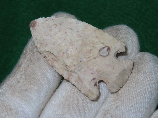 2 & 1/8" Archaic Point Indian Artifact Arrowhead (1 of 4)