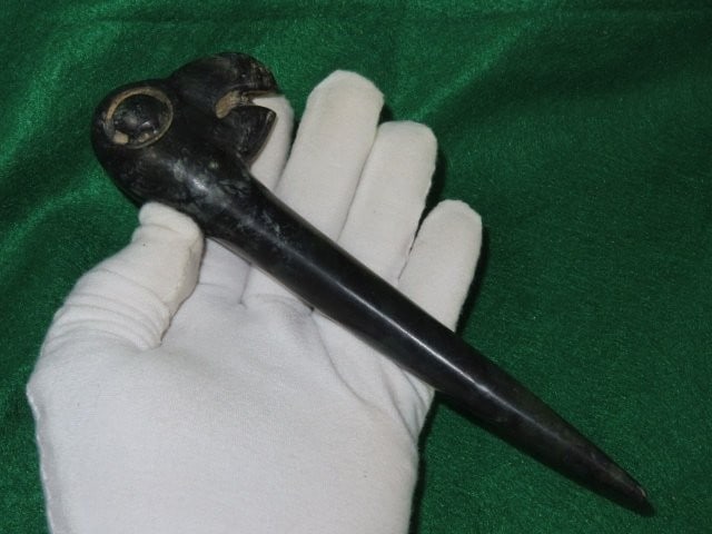 8" Rare Spectrume Indian Artifact Arrowhead (1 of 6)