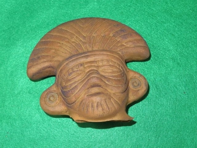 5 & 1/2" x 5" Large Pre-Columbian Pottery Head Indian Artifact Arrowhead (1 of 5)