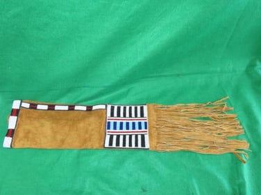28 & 1/2" Beaded Bag Indian Artifact Arrowhead