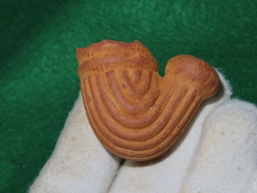 1 & 1/2" Historic Clay Pipe Indian Artifact Arrowhead