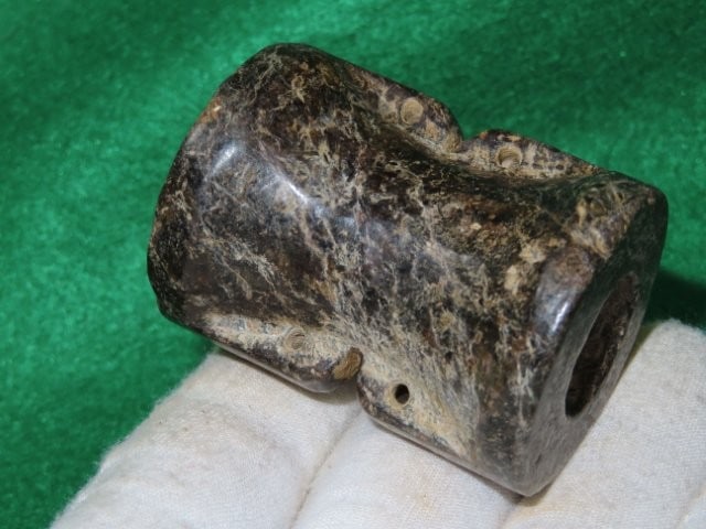 2 & 1/8" Jade Hongshan Indian Artifact Arrowhead (1 of 6)