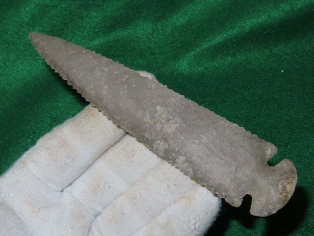 6 & 1/8" Dovetail Indian Artifact Arrowhead (1 of 4)
