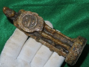 5 & 1/4" Spanish Idol on Statue Indian Artifact Arrowhead